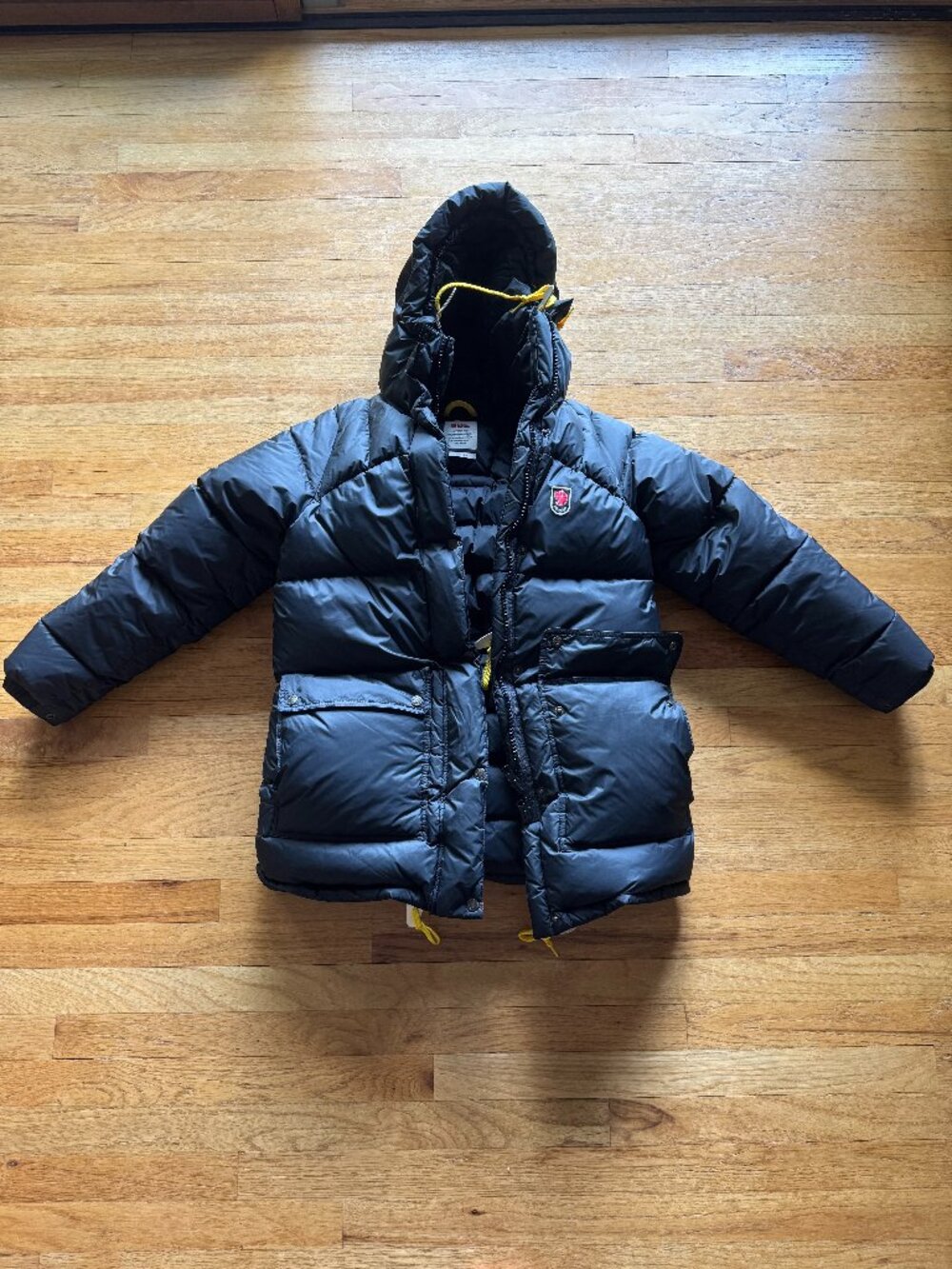 Fjallraven Expedition Down Jacket in Black Size XS